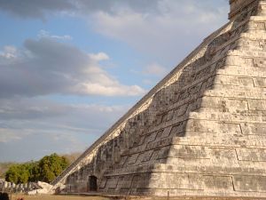 Temple of Kukulkan, closely related to Quetzalcoatl. By ATSZ56 (Own work) [Public domain], via Wikimedia Commons